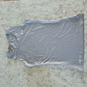 EUC Under Armour HeatGear Fitted Tank Top Size Small